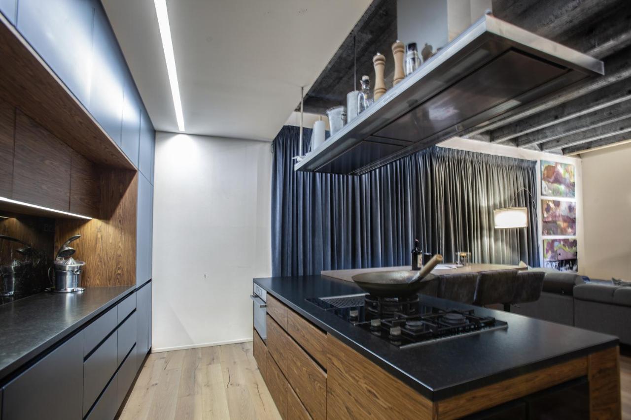 באנסקה ביסטריצה Contemporary Apartment With Fireplace & Terrace מראה חיצוני תמונה